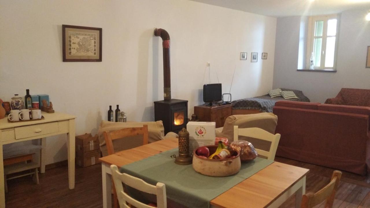 Mistra Estates Villa The Vine Pikouliánika Eksteriør bilde